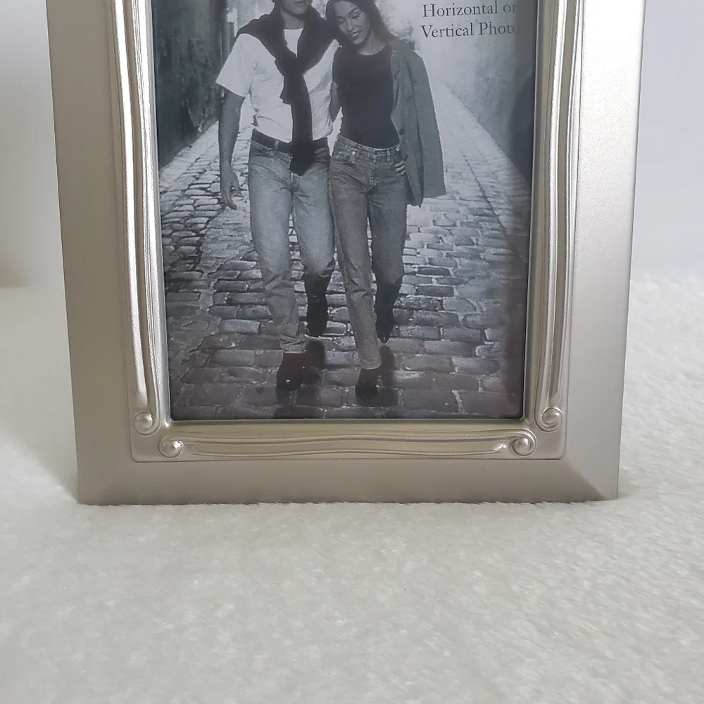 Fetco Silver Pewter Glass Wall Table Top Decor Frames 3.5